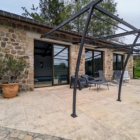 Bed & Breakfast Ferme De Charme Avec Piscine Et Tennis Prives - Fr-1-582-496 *